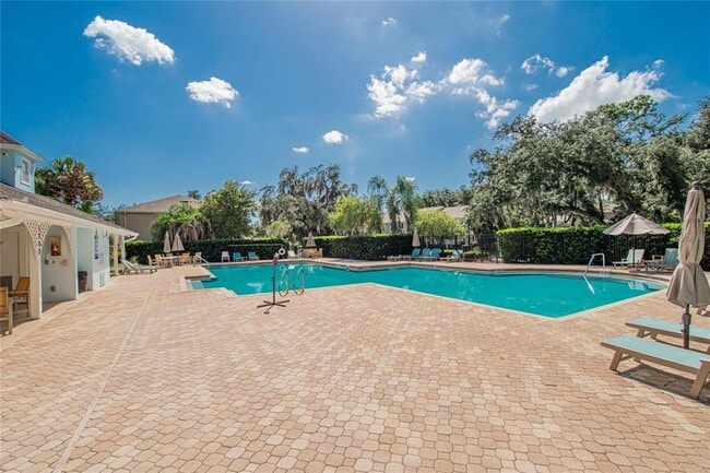 Building Photo - 15768 Fishhawk Falls Dr