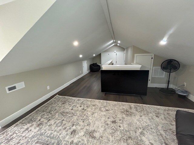 Building Photo - 25 Skyland Dr