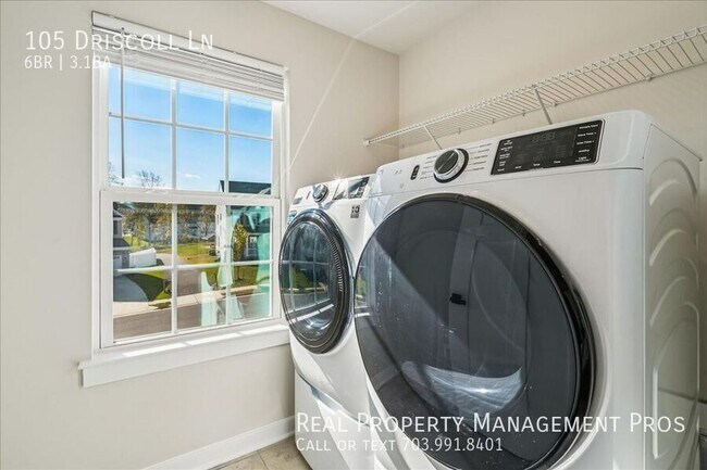 Building Photo - 105 Driscoll Ln