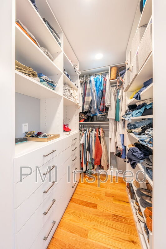 Building Photo - 446 Monmouth Ave