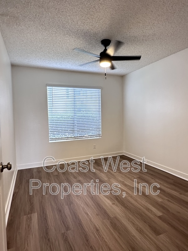 Building Photo - 3551 Roosevelt St