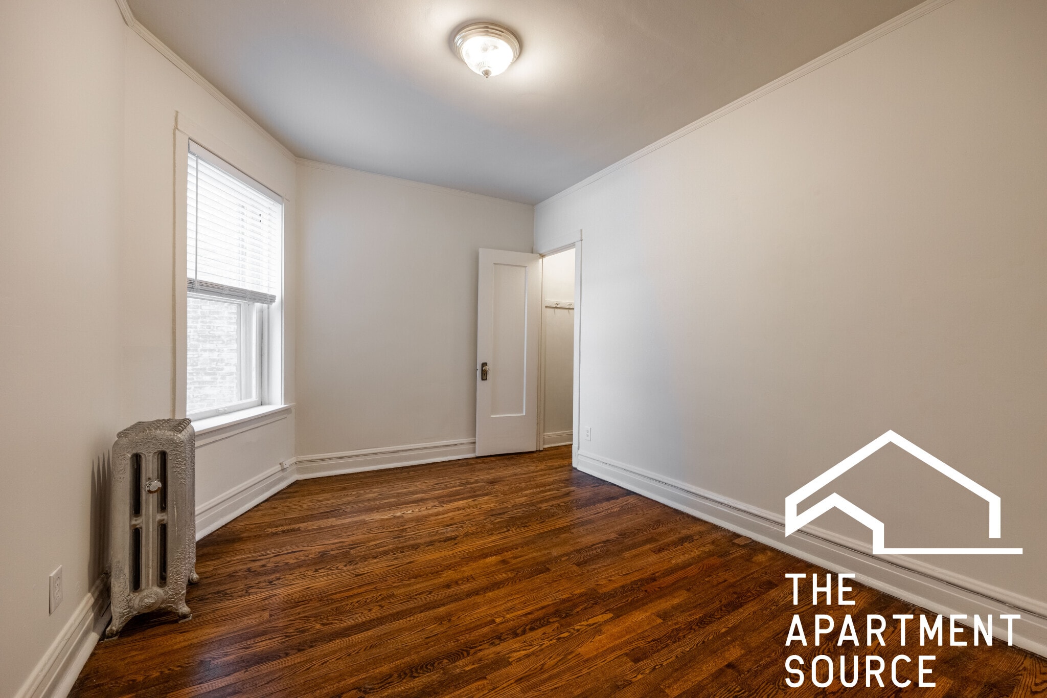 Building Photo - 1432 W Jonquil Ter