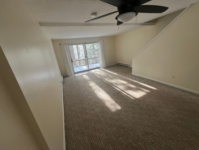 Building Photo - 2 Bedrooms Close to Dartmouth (CURRENTLY U...