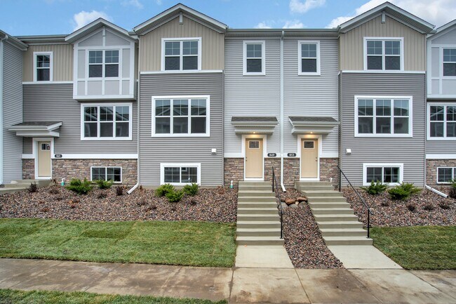 Exterior - 849 Roselyn Dr