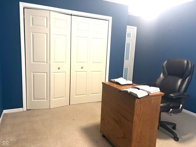 Building Photo - 8127 Maple Stream Blvd