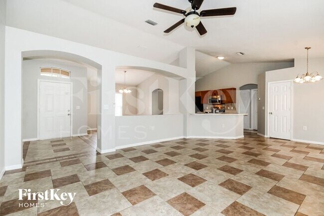 Building Photo - 10709 Deepbrook Dr