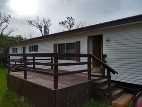 Building Photo - Geyser Trailer Court