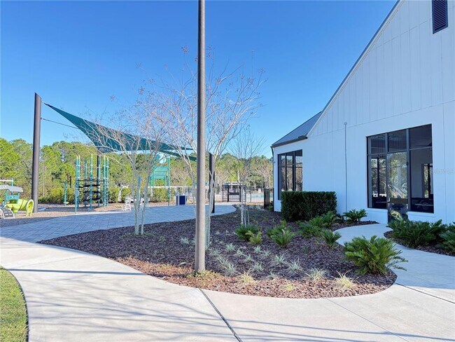 Building Photo - 2731 House Finch Rd