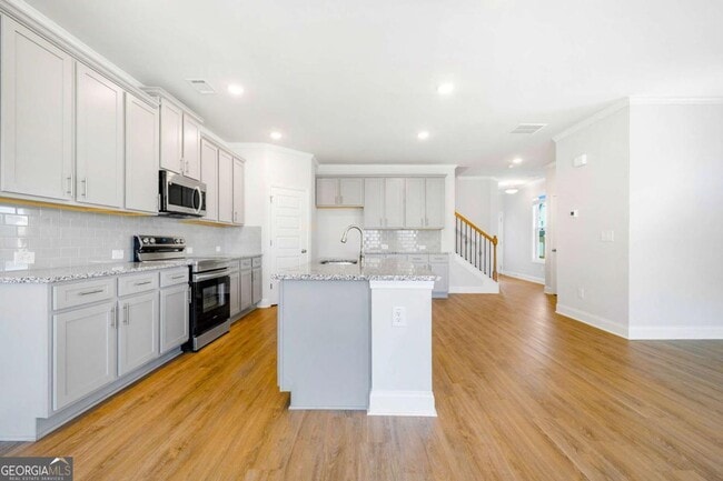 Building Photo - 3831 Brookburn Pk