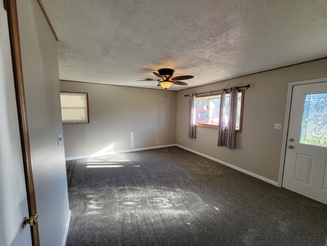 Building Photo - 3332 Buckner St