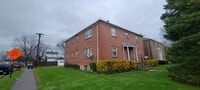 Building Photo - Tytus Avenue