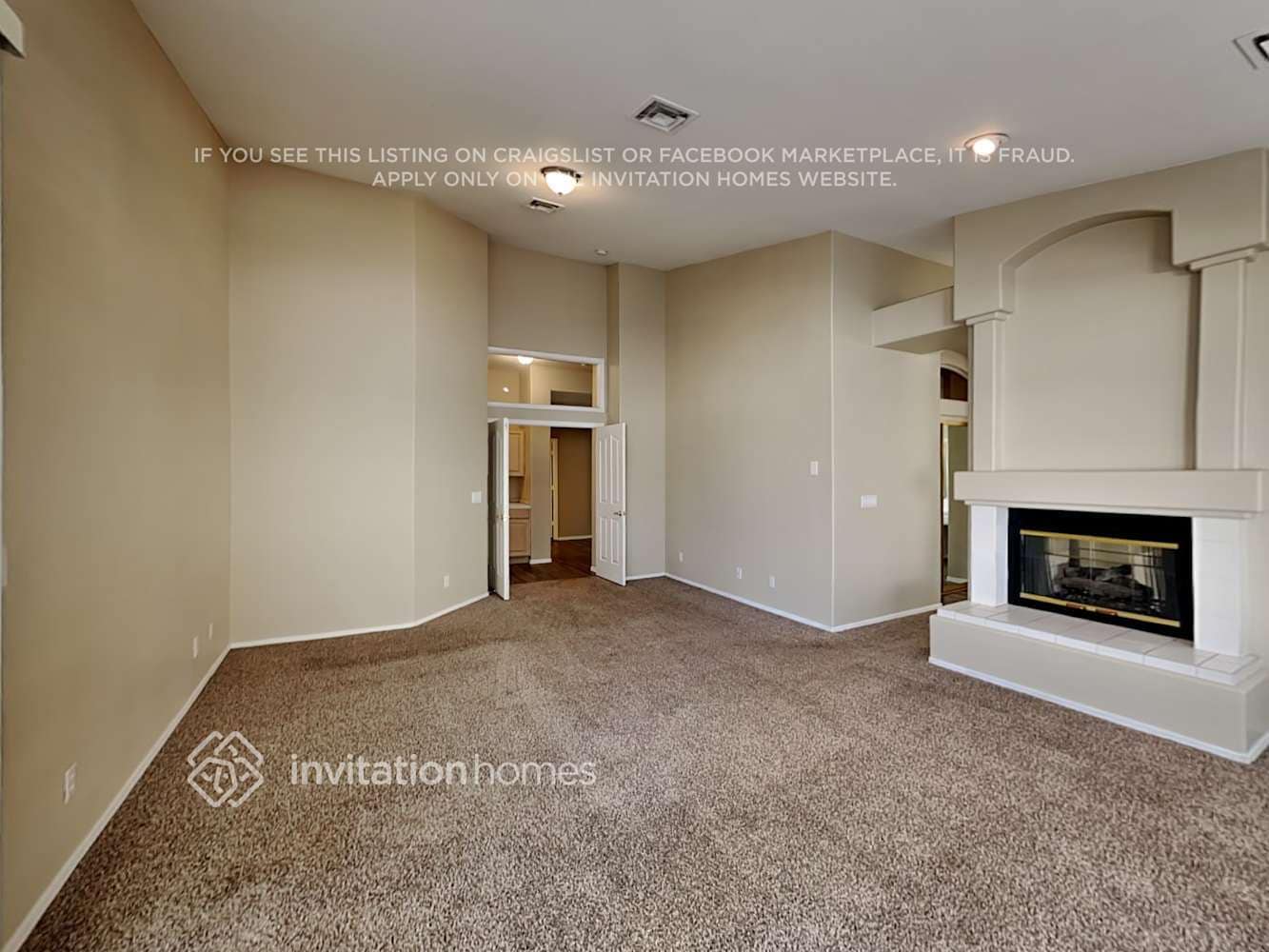 Building Photo - 1445 Castle Crest Dr