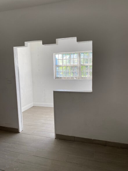 Building Photo - 786 NW 75th St