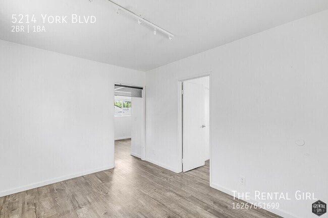 Building Photo - 5214 York Blvd