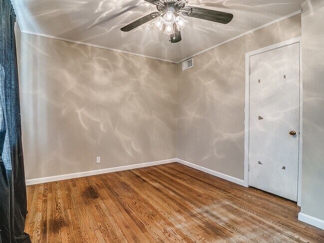 Building Photo - 2809 NW 47th St