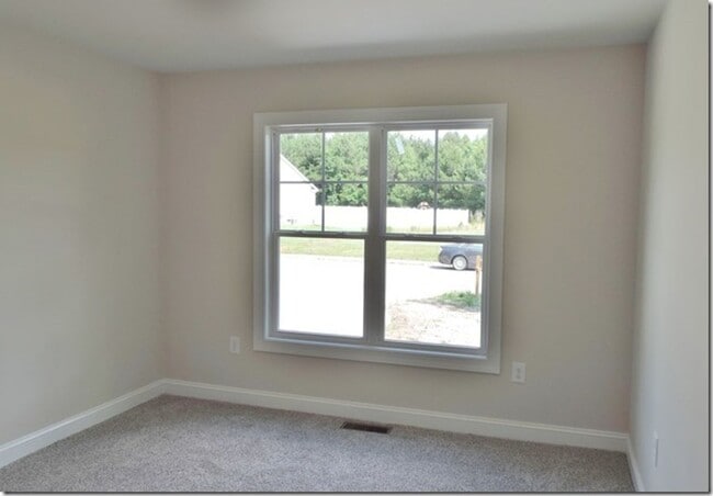 Building Photo - 4843 Jamestown Dr NW