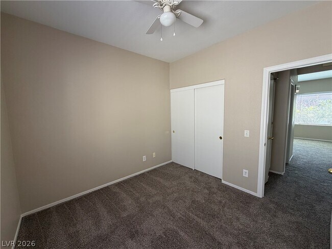 Building Photo - 10975 Pumpkin Ridge Ave