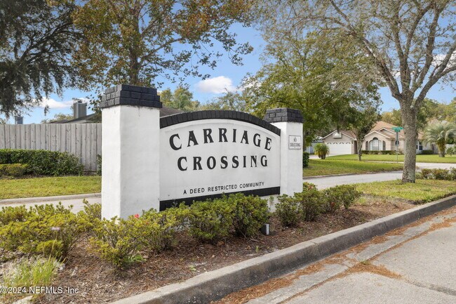 Building Photo - 12358 Carriage Crossing Ct