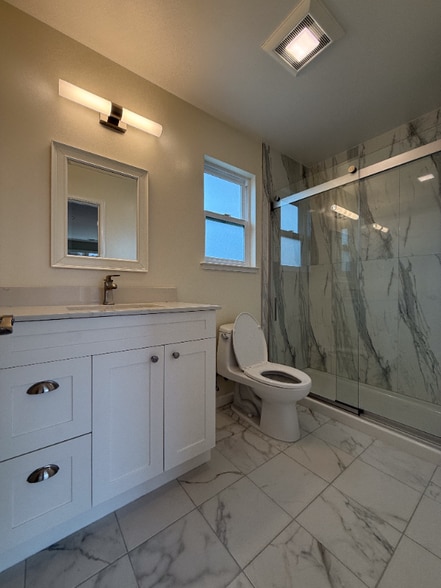 Building Photo - 938 Kearney St