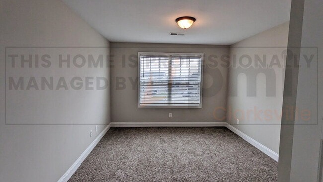 Building Photo - 890 Wild Elm Ct