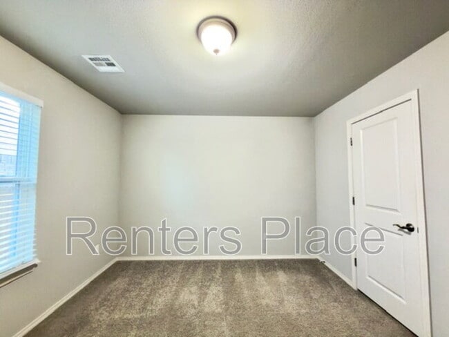 Building Photo - 1402 E New Orleans Pl