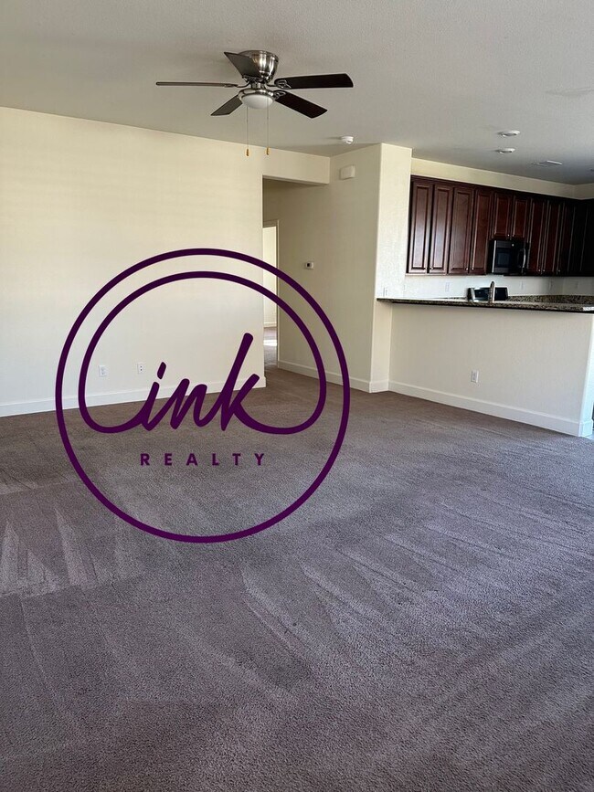 Building Photo - Four Bedroom Single-Family Home