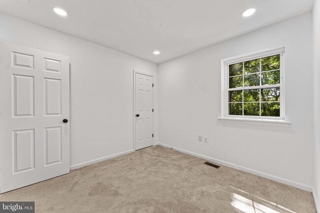 Building Photo - 41 Zummo Way