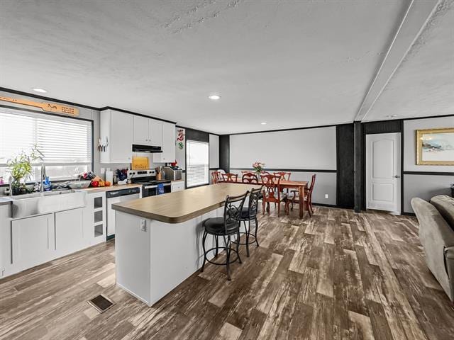 Building Photo - 303 Mesa Rdg