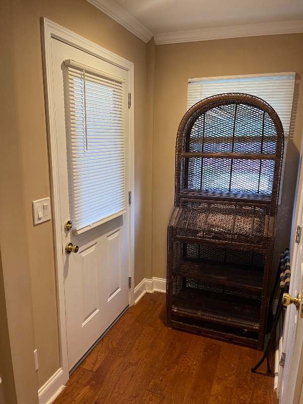 Building Photo - 231 Parkview Dr