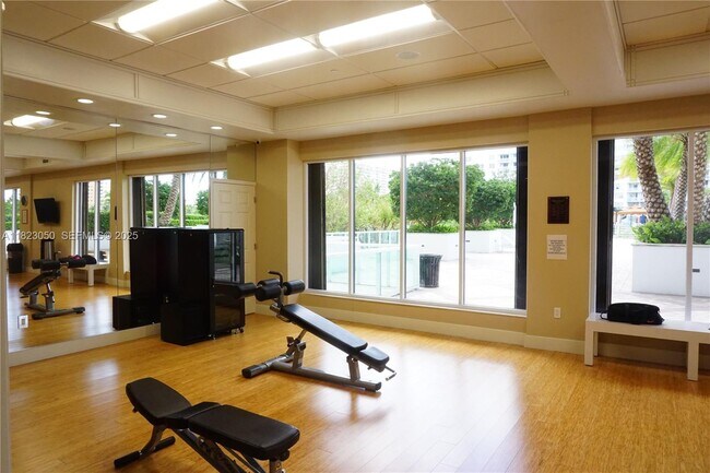 Building Photo - 2851 NE 183rd St