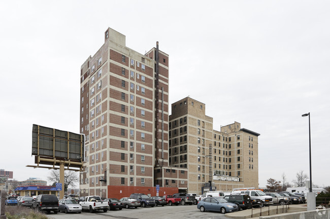 Primary Photo - Hoffman Hotel Apartments