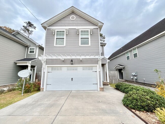 Building Photo - Gorgeous Home in Town Center Virginia Beach!
