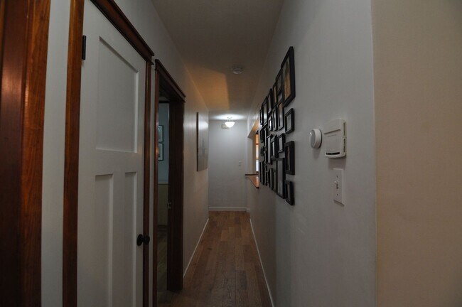 Building Photo - 4 Bedroom Pool Home for Rent in Woodland H...