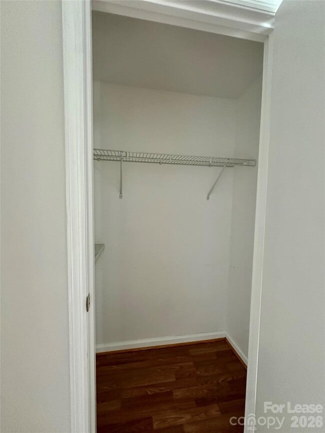 Building Photo - 1645 Arlyn Cir