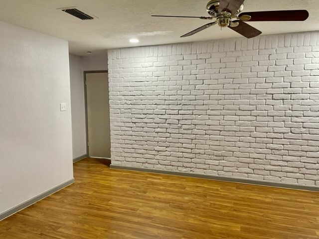 Building Photo - 710 Voyager Dr