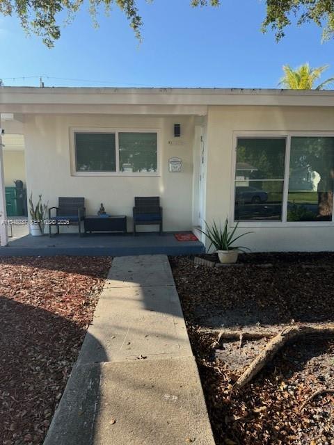 Building Photo - 9385 Jamaica Dr