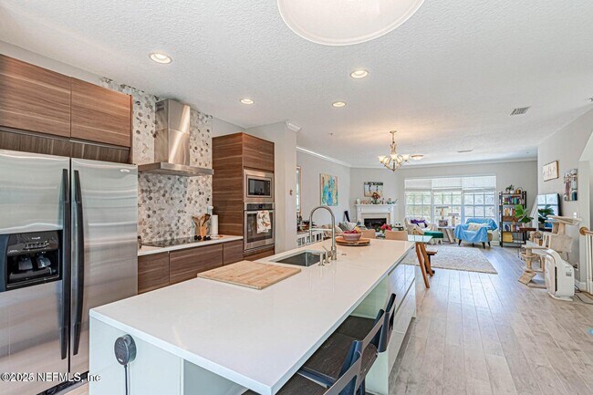 Building Photo - 4518 Congressional Dr