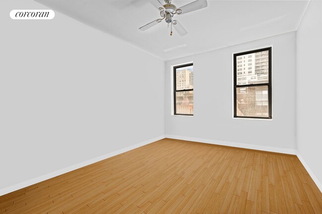 Building Photo - 315 E 88th St