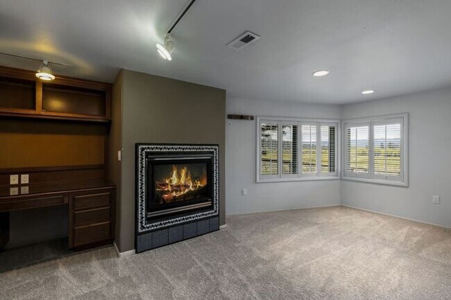 Building Photo - HUGE Custom-Designed Dream Home bordering Indian Meadows Preserve!