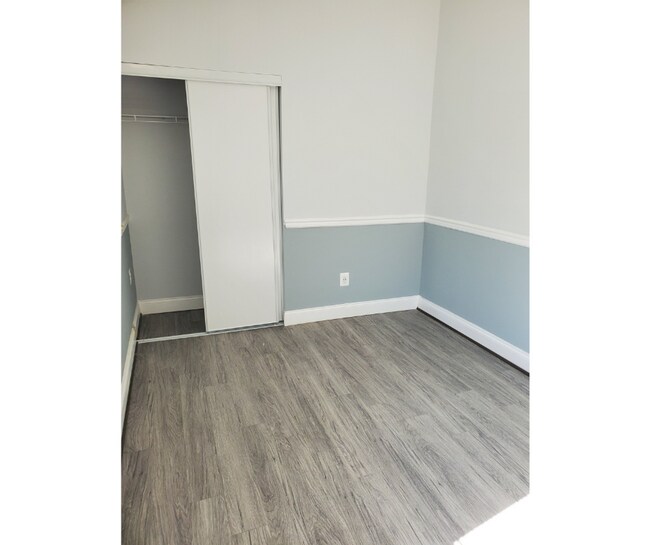 Building Photo - 2838 Washington Blvd