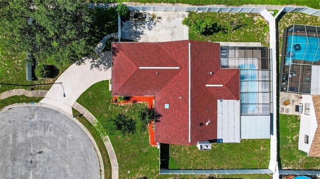 Building Photo - 8005 Pepperidge Ln