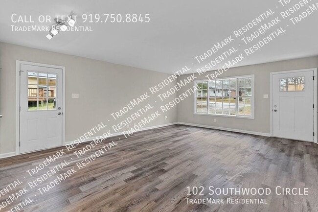 Building Photo - 102 Southwood Cir