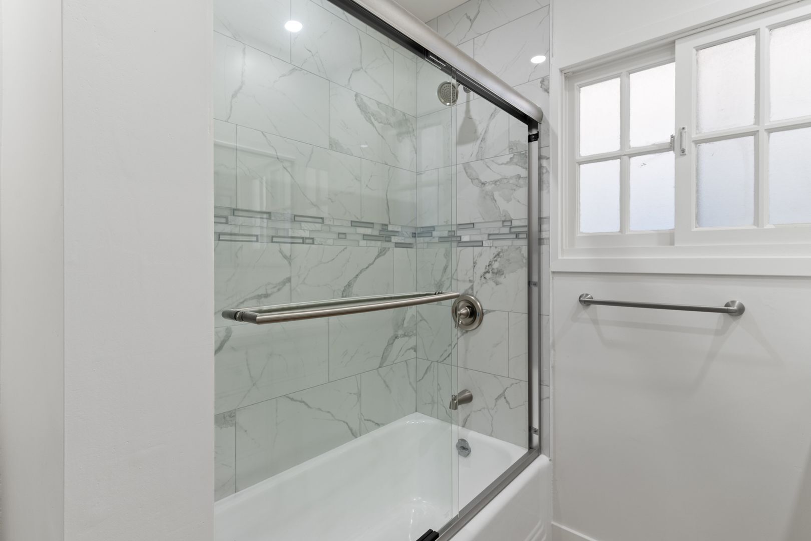 Building Photo - 237 Belmont Ave