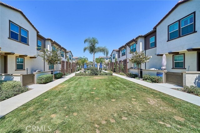Building Photo - 10526 Triple Crown Ln