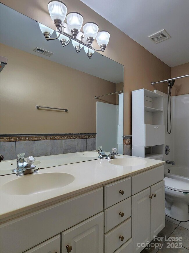 Building Photo - 7533 Lady Bank Dr