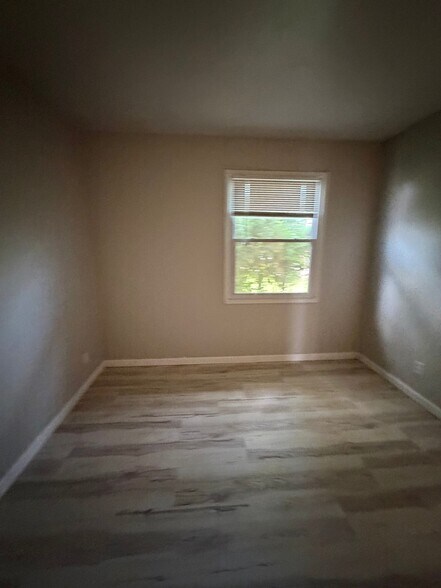Building Photo - 6009 Stillridge Ct