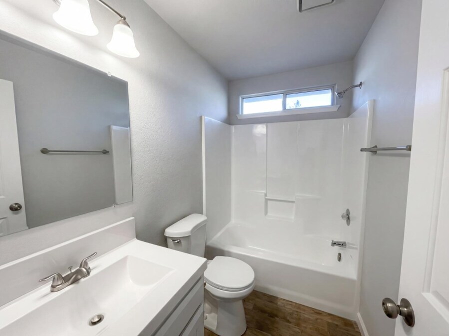 Building Photo - 4744 Ponderay Ln