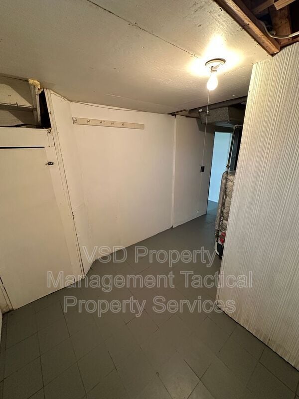 Building Photo - 15917 Turney Rd