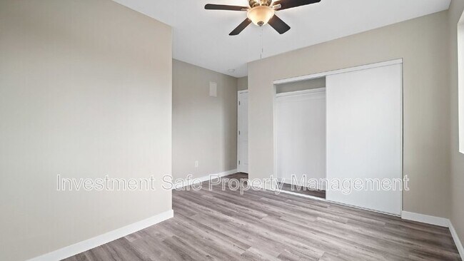 Building Photo - 4275 College Ave