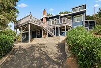 Building Photo - 5100 Leona St